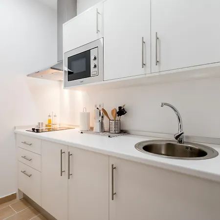 Puerta Nueva Apartment Granada