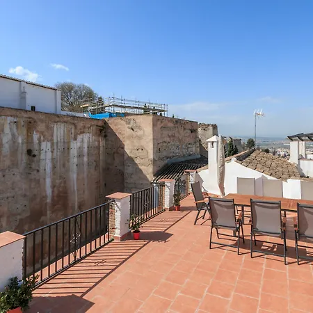 Puerta Nueva Apartment