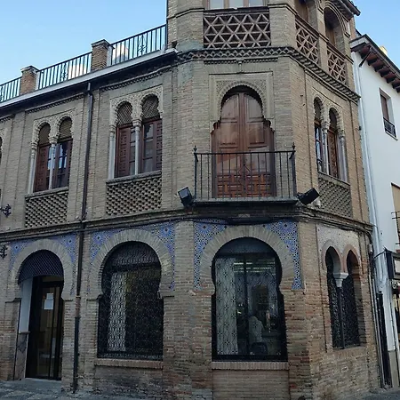 Puerta Nueva