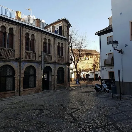 Puerta Nueva Apartment